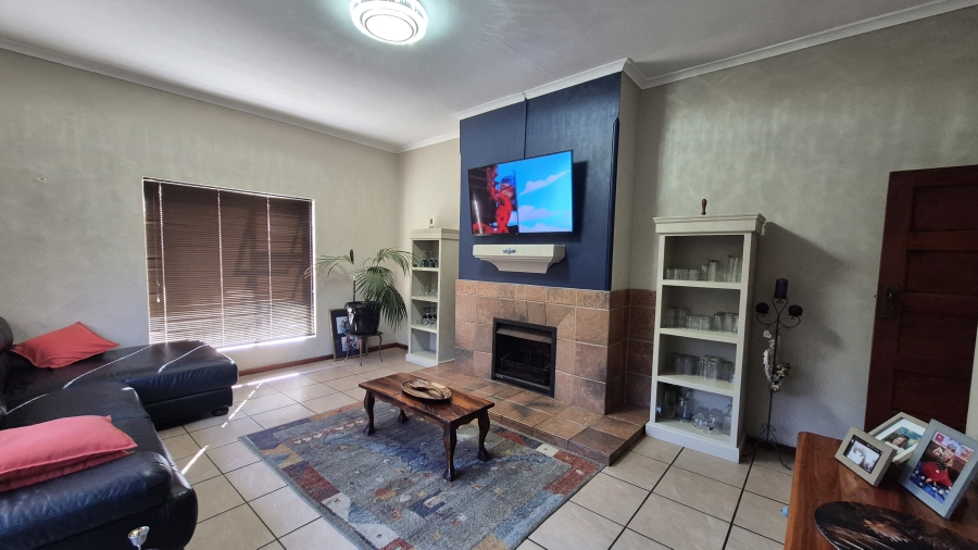 4 Bedroom Property for Sale in Strand North Western Cape